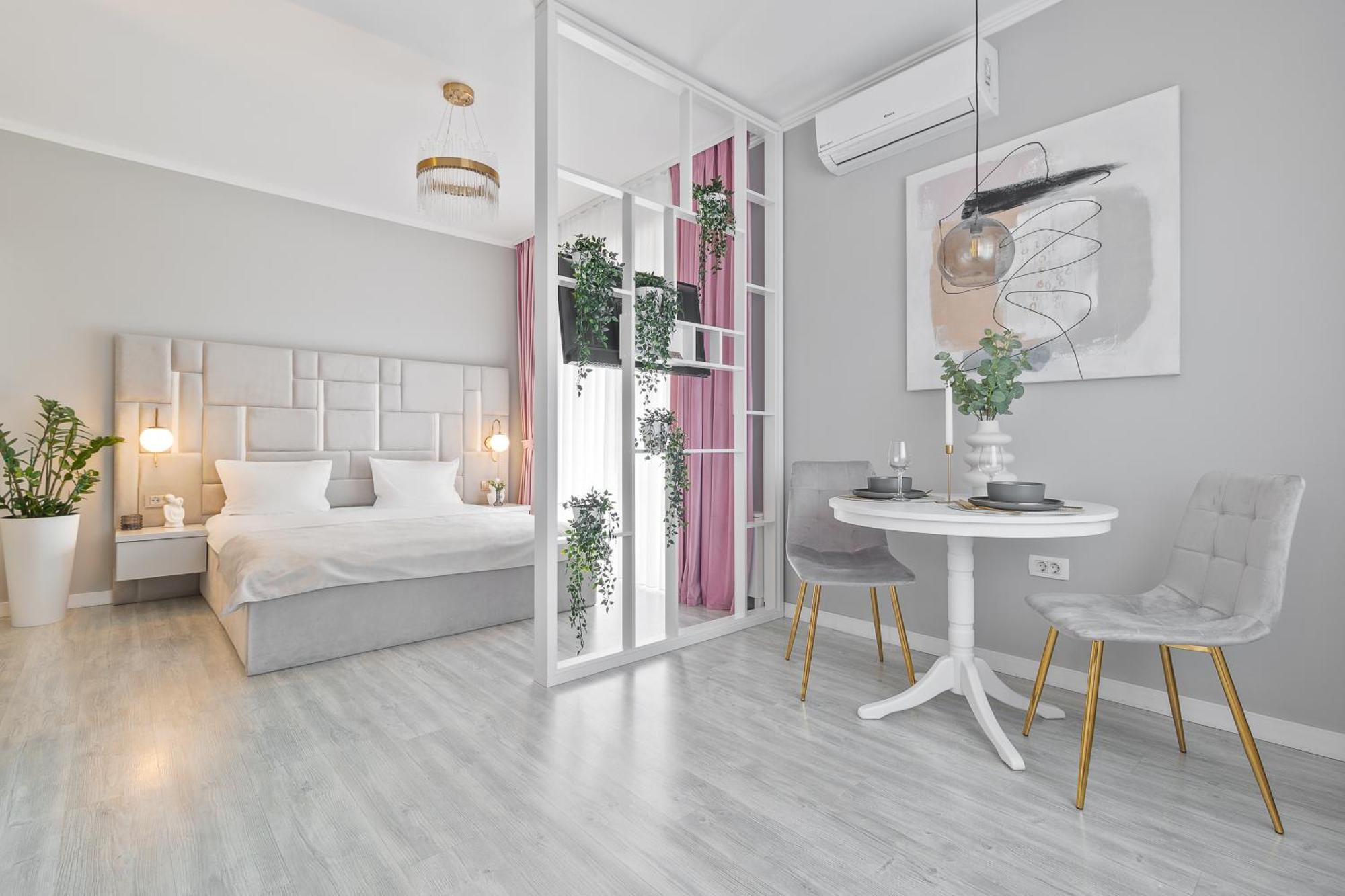 Andreea Studio Oradea Luaran gambar