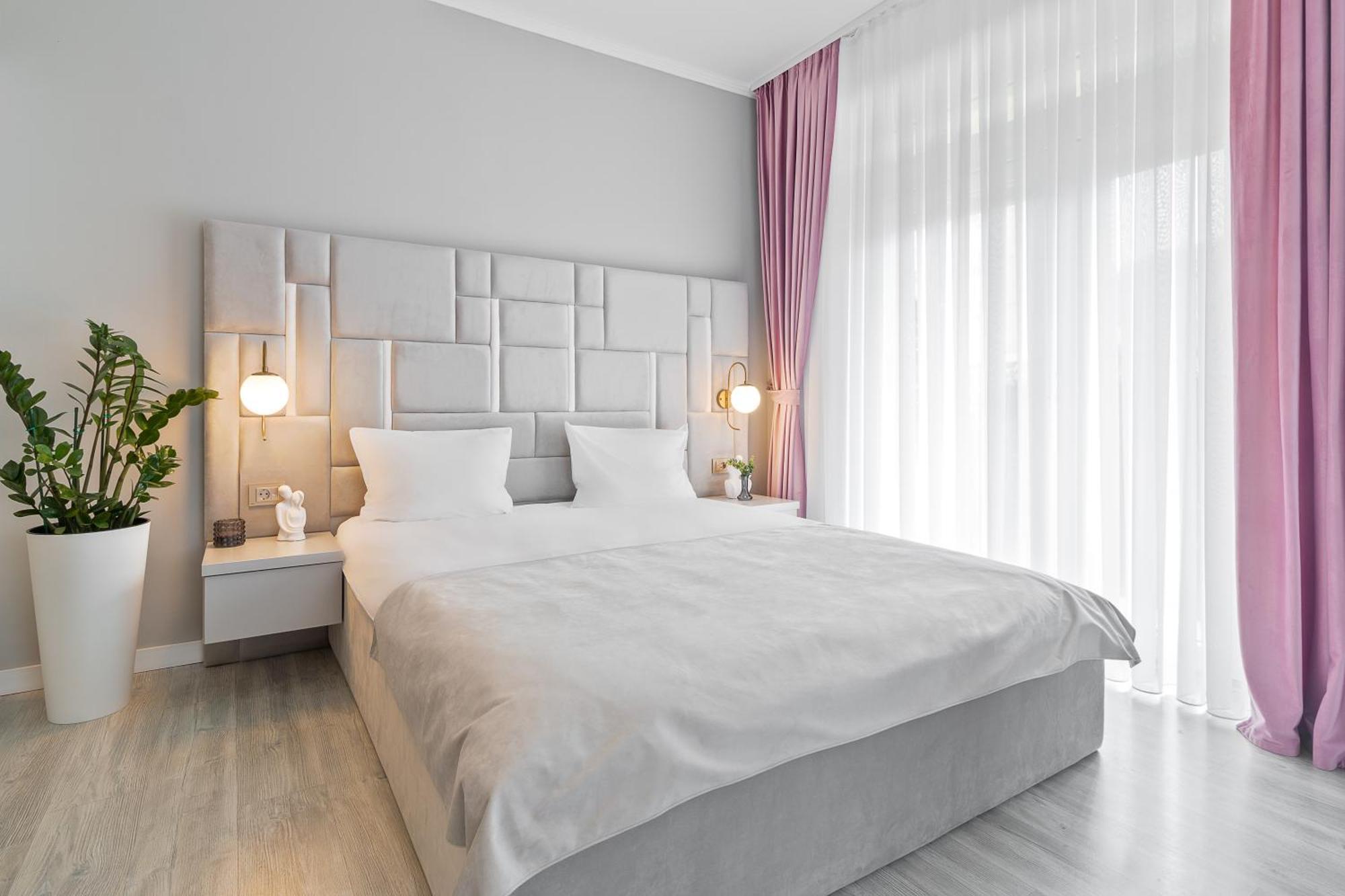 Andreea Studio Oradea Luaran gambar
